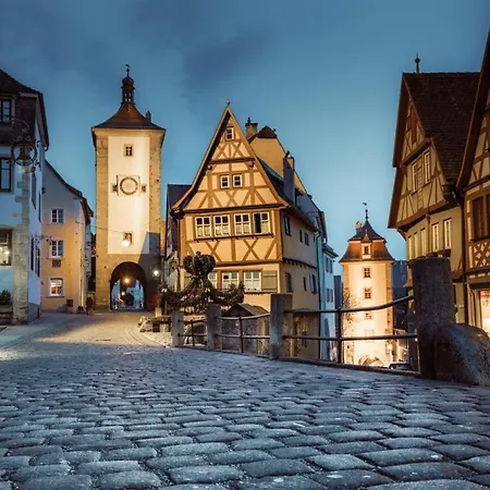 Das Abendschein In Finsterlohr *